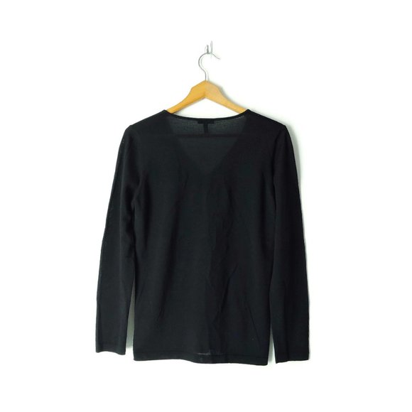 Escada black V-neck jewel embellished Virgin Wool sweater top size M made Italy - Picture 4 of 13